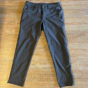 Lululemon ABC pant 31 waist